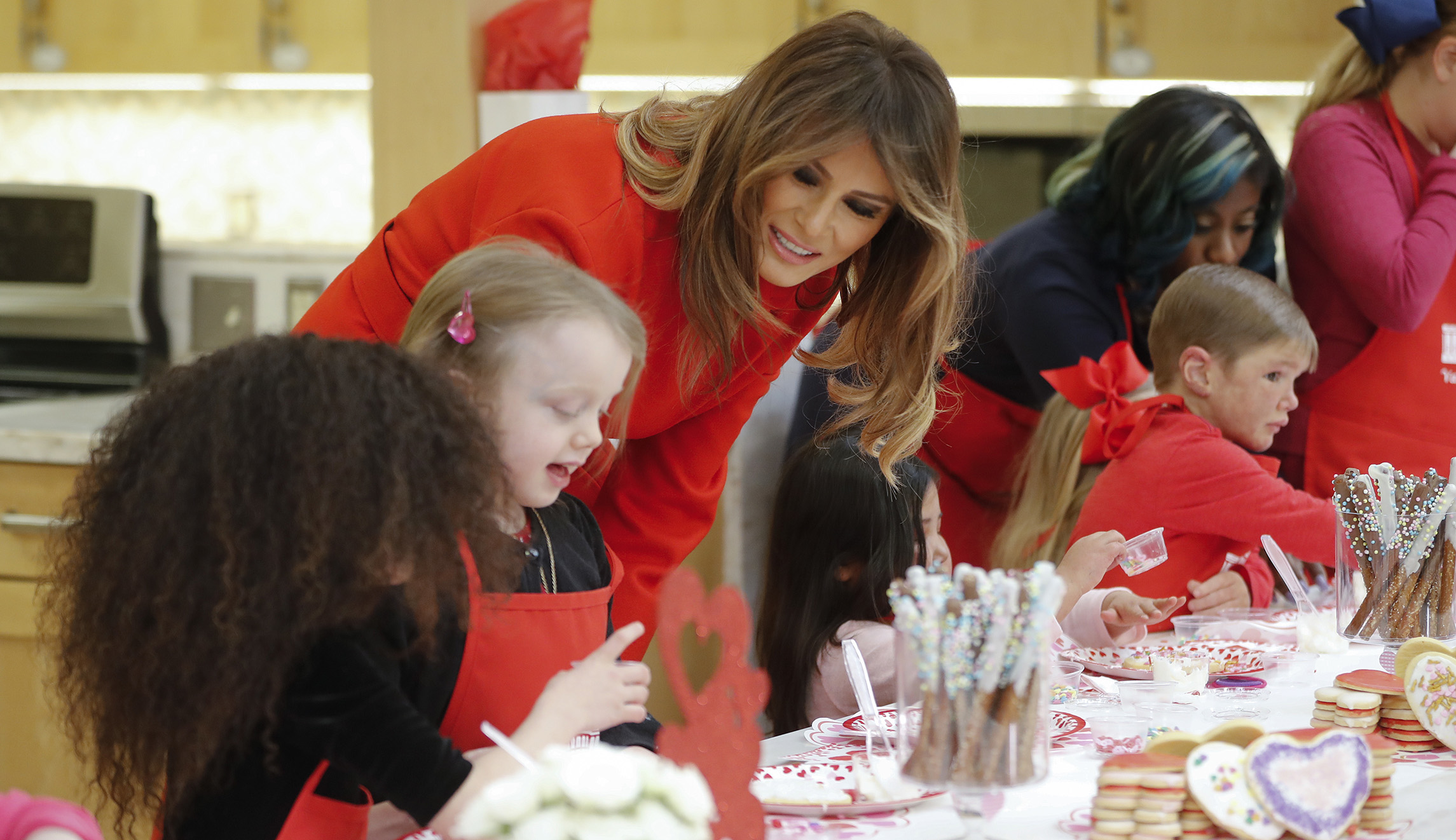 Melania Trump tells hospitalized child the best part of being first lady is meeting kids like her