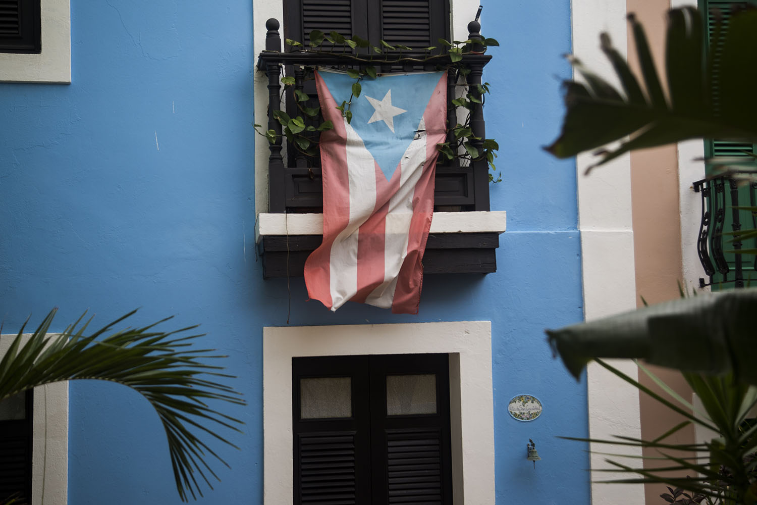 White House grudgingly accepts Puerto Rico compromise