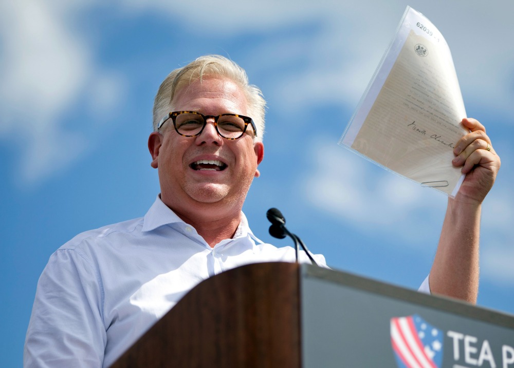 Glenn Beck’s show suspended on satellite radio after Trump threat