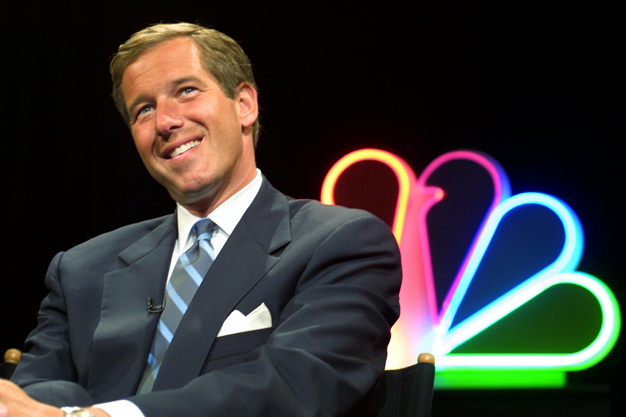 Anchor Brian Williams announces exit from MSNBC