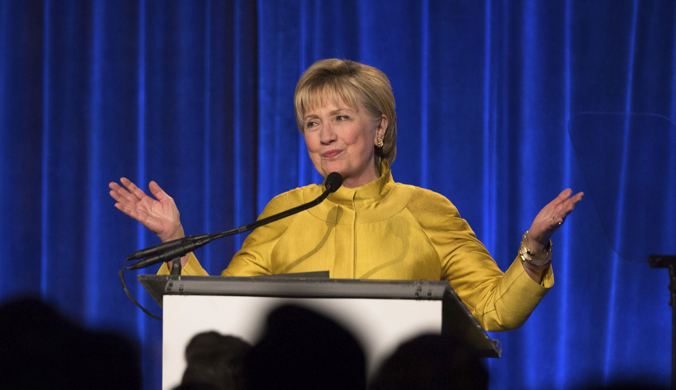 Clinton admits Wall Street speeches were a ‘mistake’