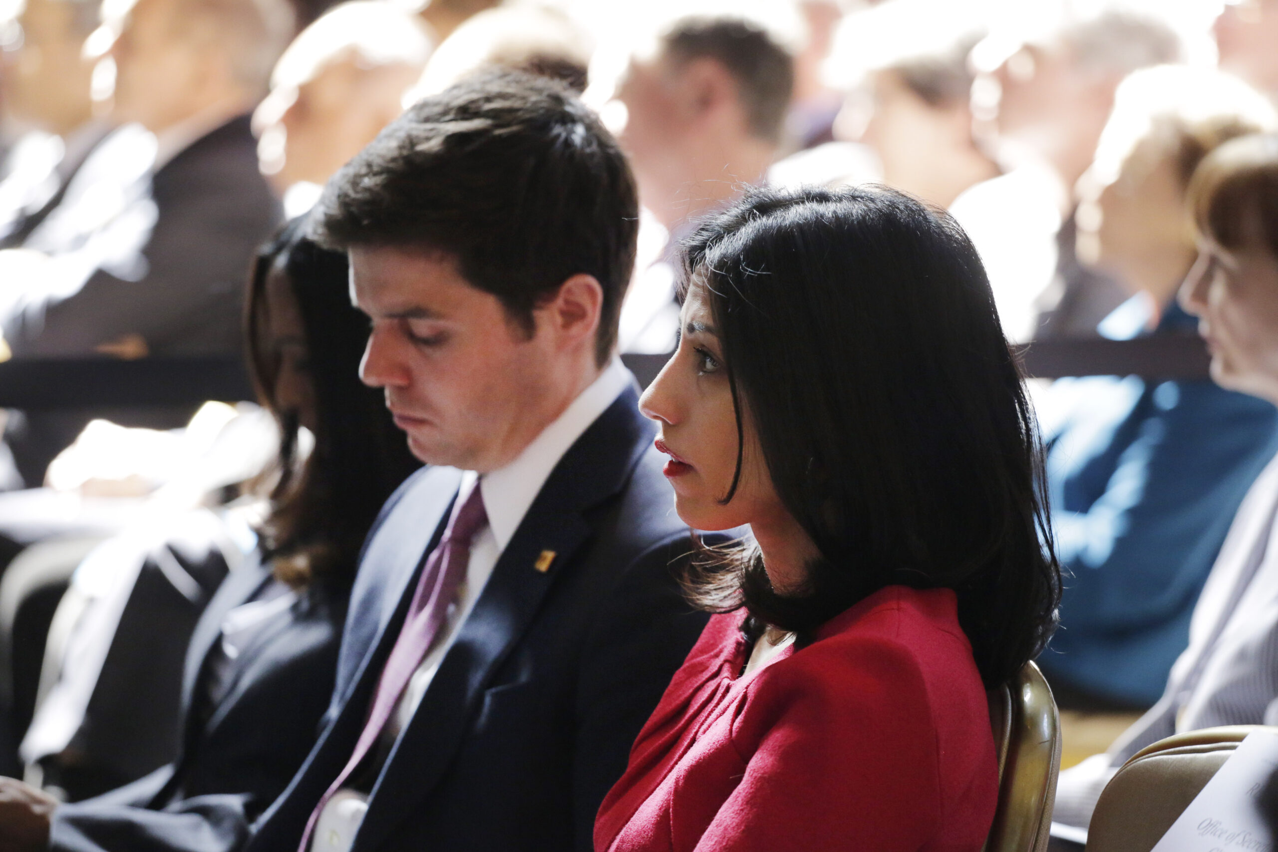 Clinton aides wanted classified-capable devices