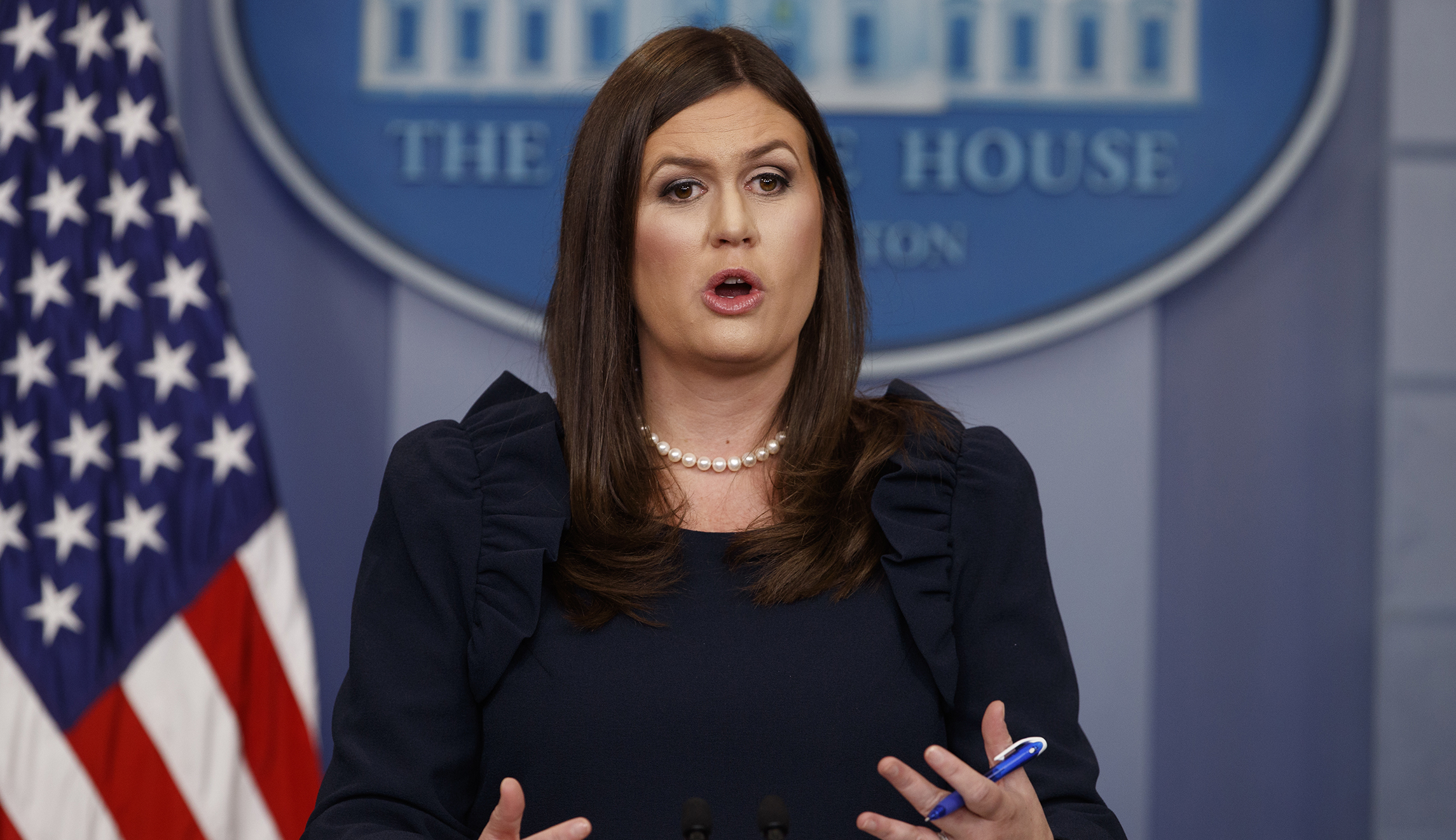 White House denies Trump pushed retracted Seth Rich story