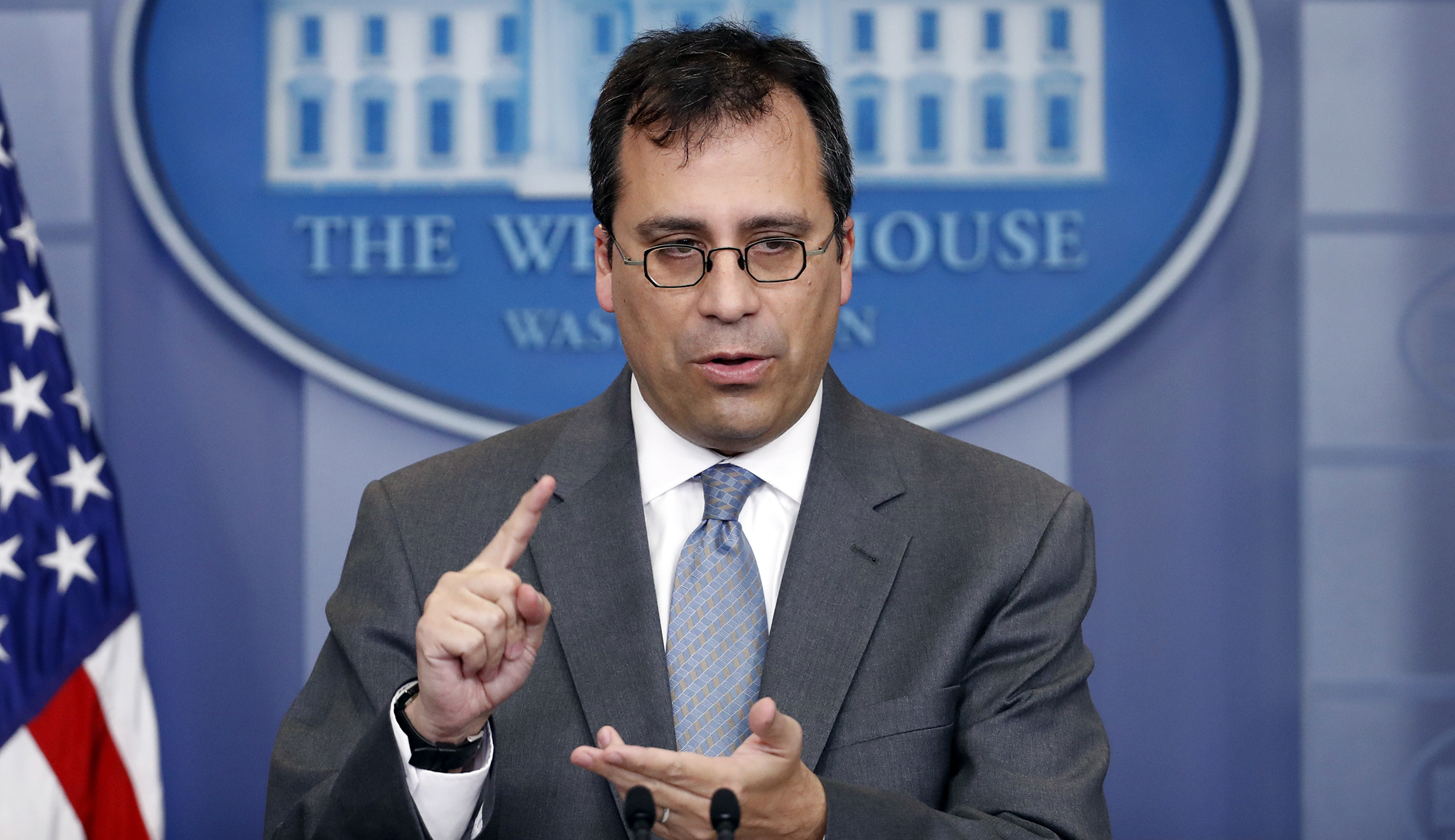 USCIS says Trump was not the reason it dropped ‘nation of immigrants’ from mission statement
