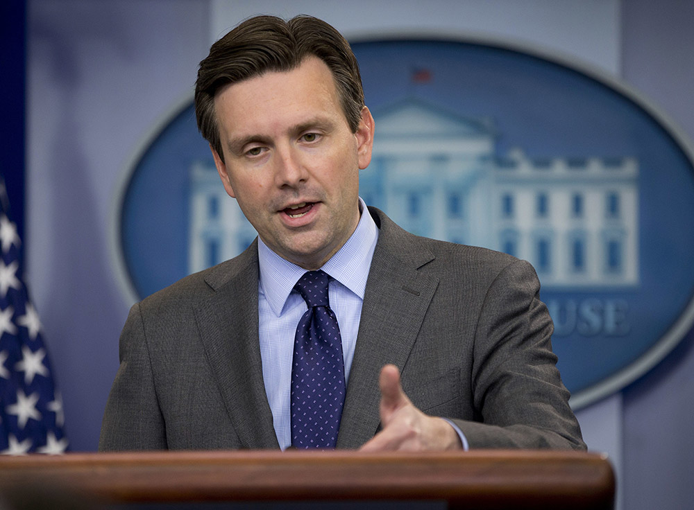 Watchdog group sues White House for FOIA obstruction