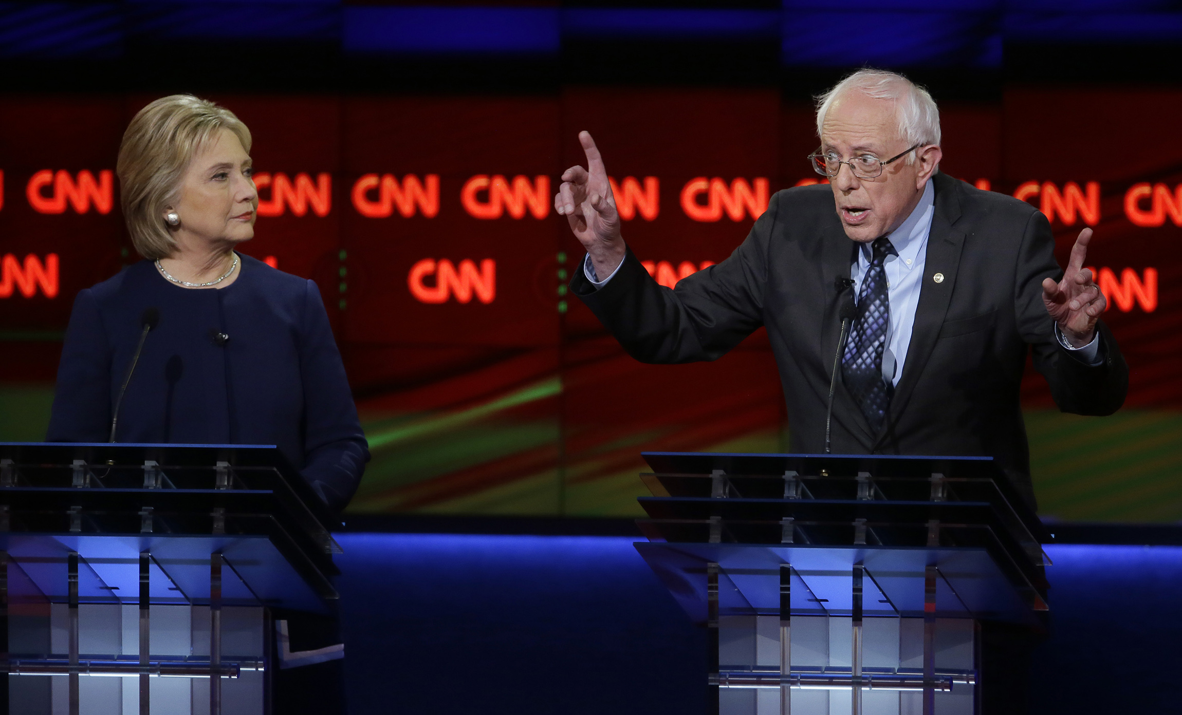 Sanders attacks Clinton on Export-Import Bank