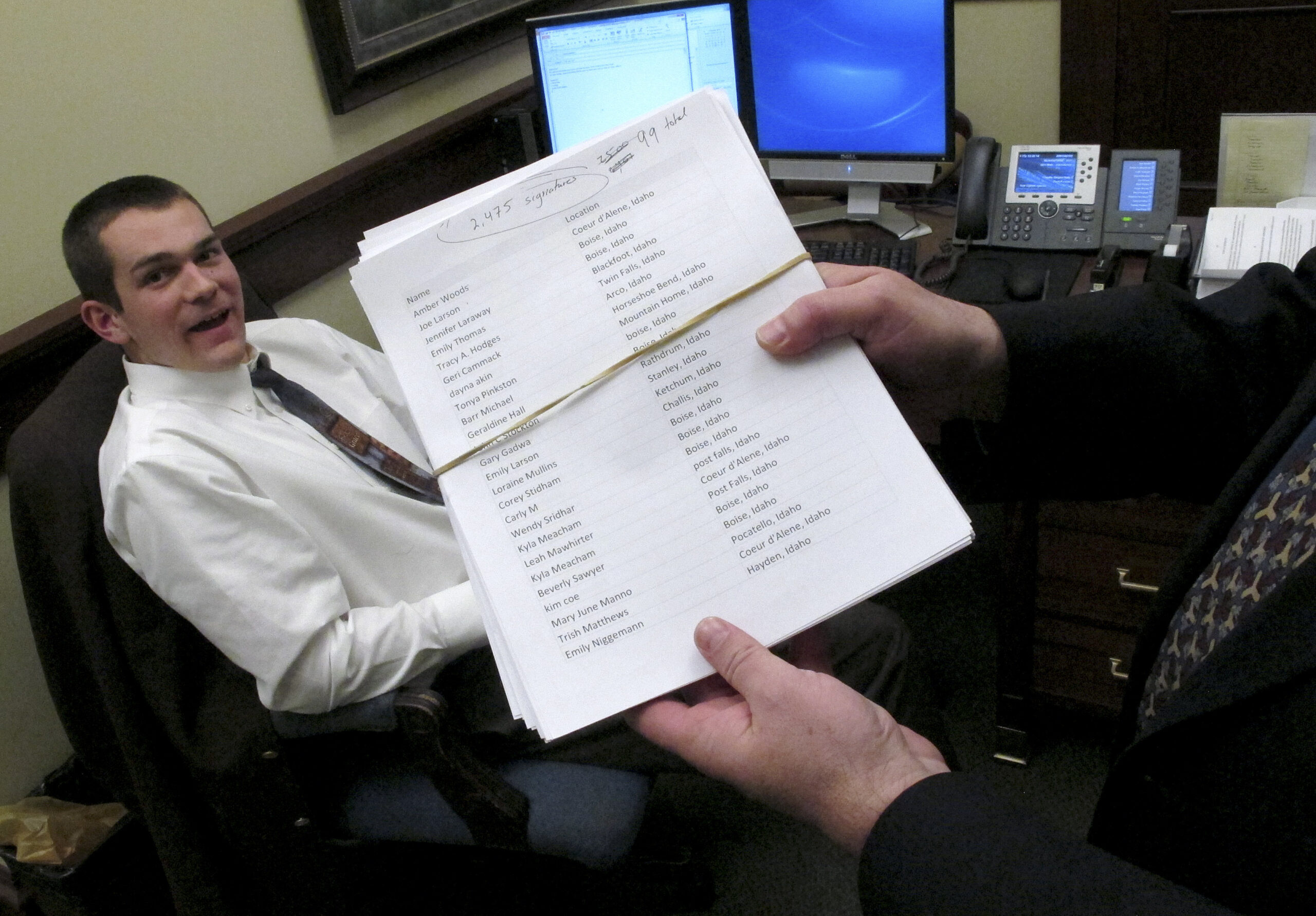 Bill to jail abuse-filming activists passes House