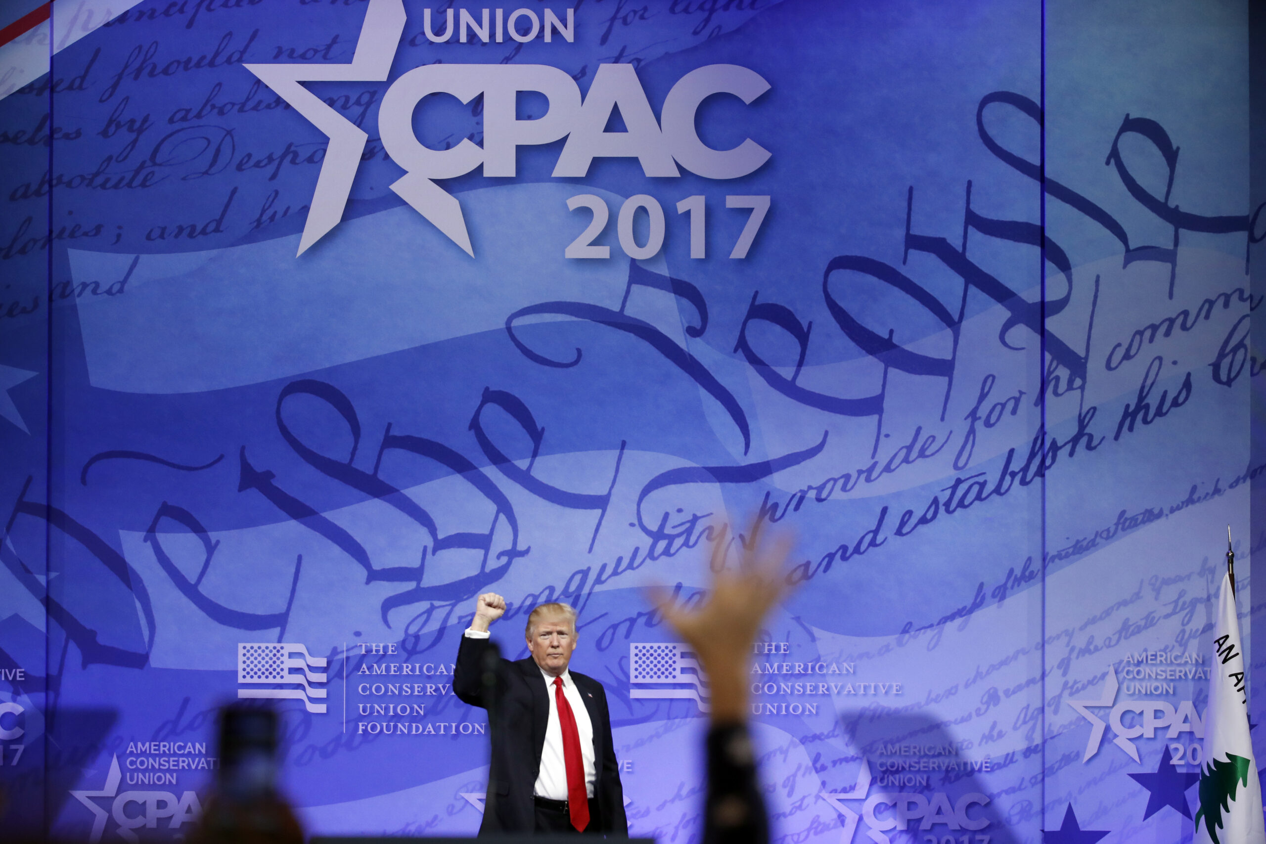 Spicer rips CNN Russia report, ‘dishonest, irresponsible, pathetic’