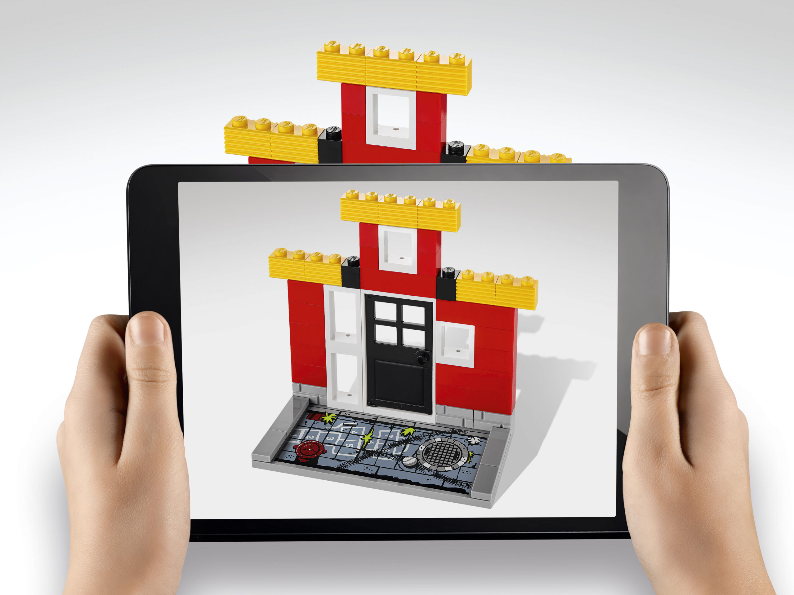 Lego to introduce mixed digital-physical blocks
