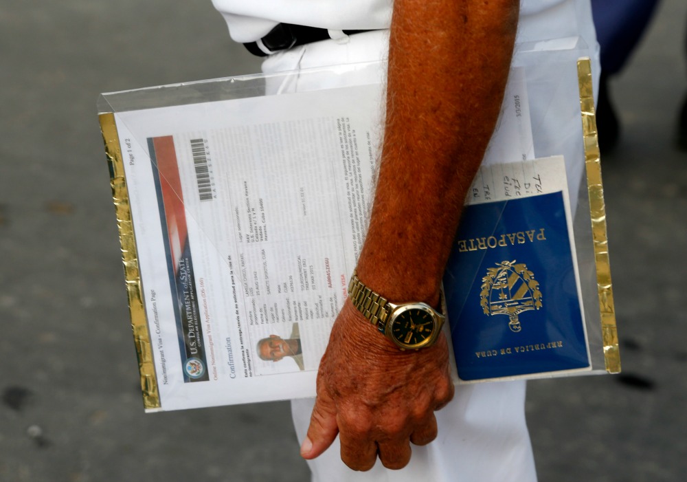 Report: Holes in State Department’s visa system