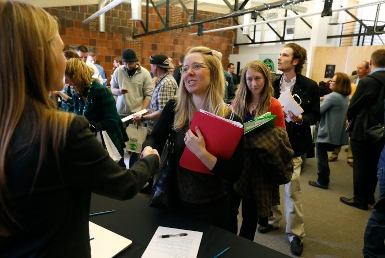 Unemployment rates fall in 31 US states last month