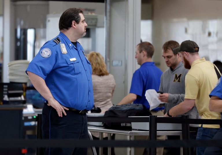 Senior officials at the Transportation Security Administration routinely engage in unethical behavior and punish employees who protest those actions or TSA's security weaknesses. (AP Photo/Jeff Roberson)