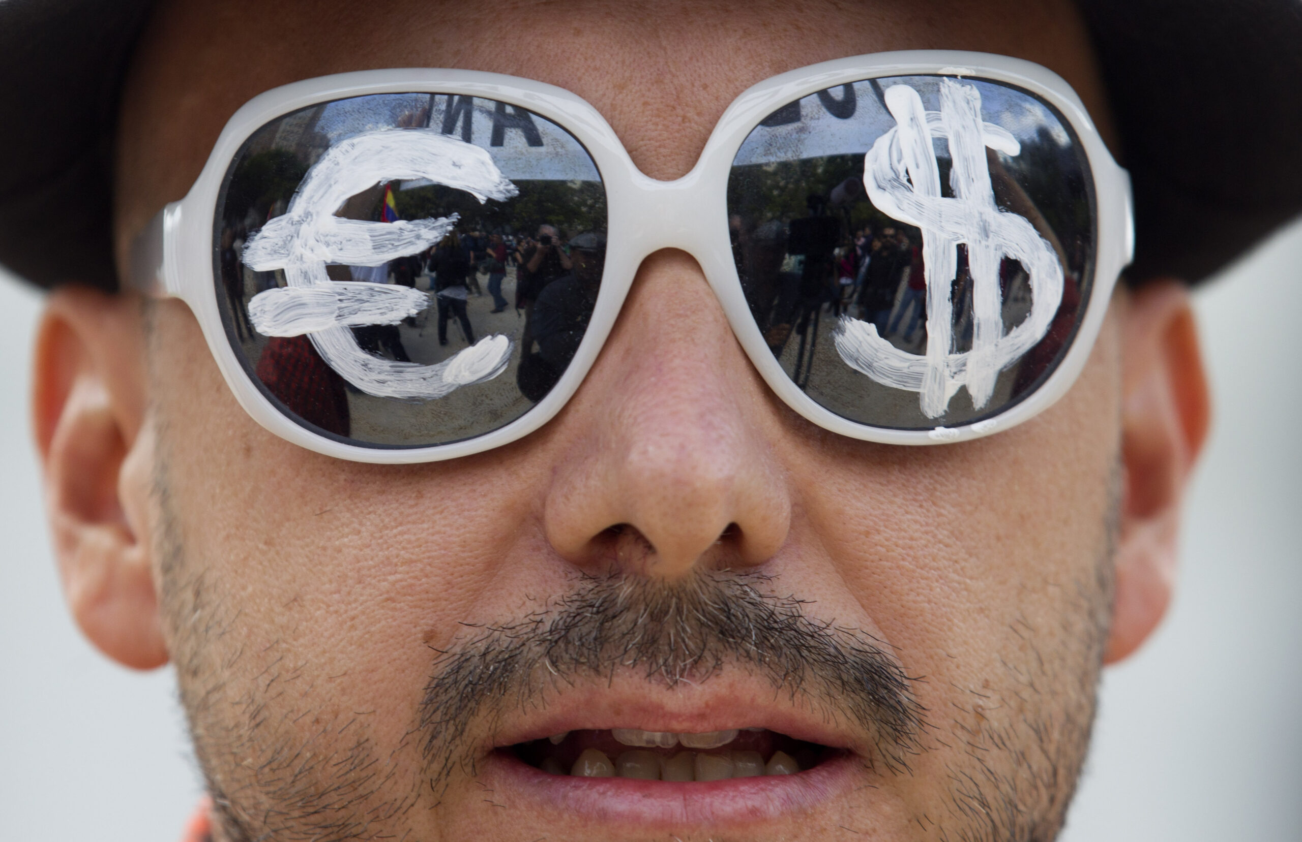 Top business story in ’12: Sluggish global economy