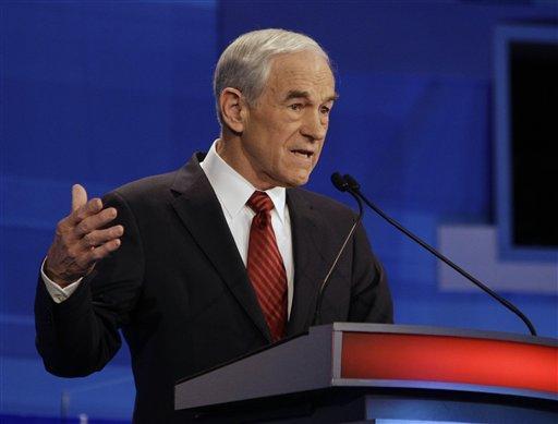 Ron Paul takes the lead in Iowa; Gingrich third