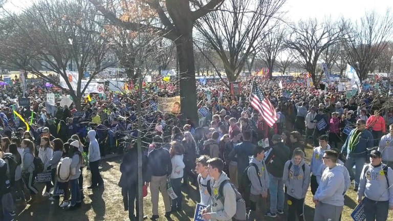 Afternoon Links: Marching for Life, Twitter Does Good, and Amazon HQ2 Madness