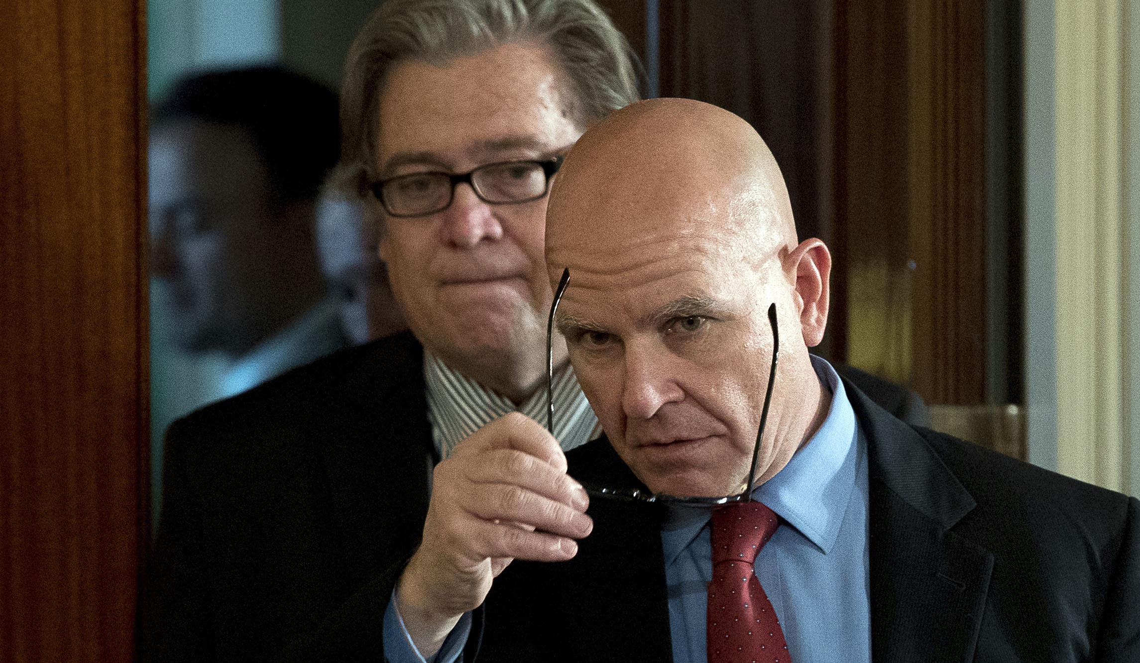H.R. McMaster dodges questions of whether White House is better off with Steve Bannon gone