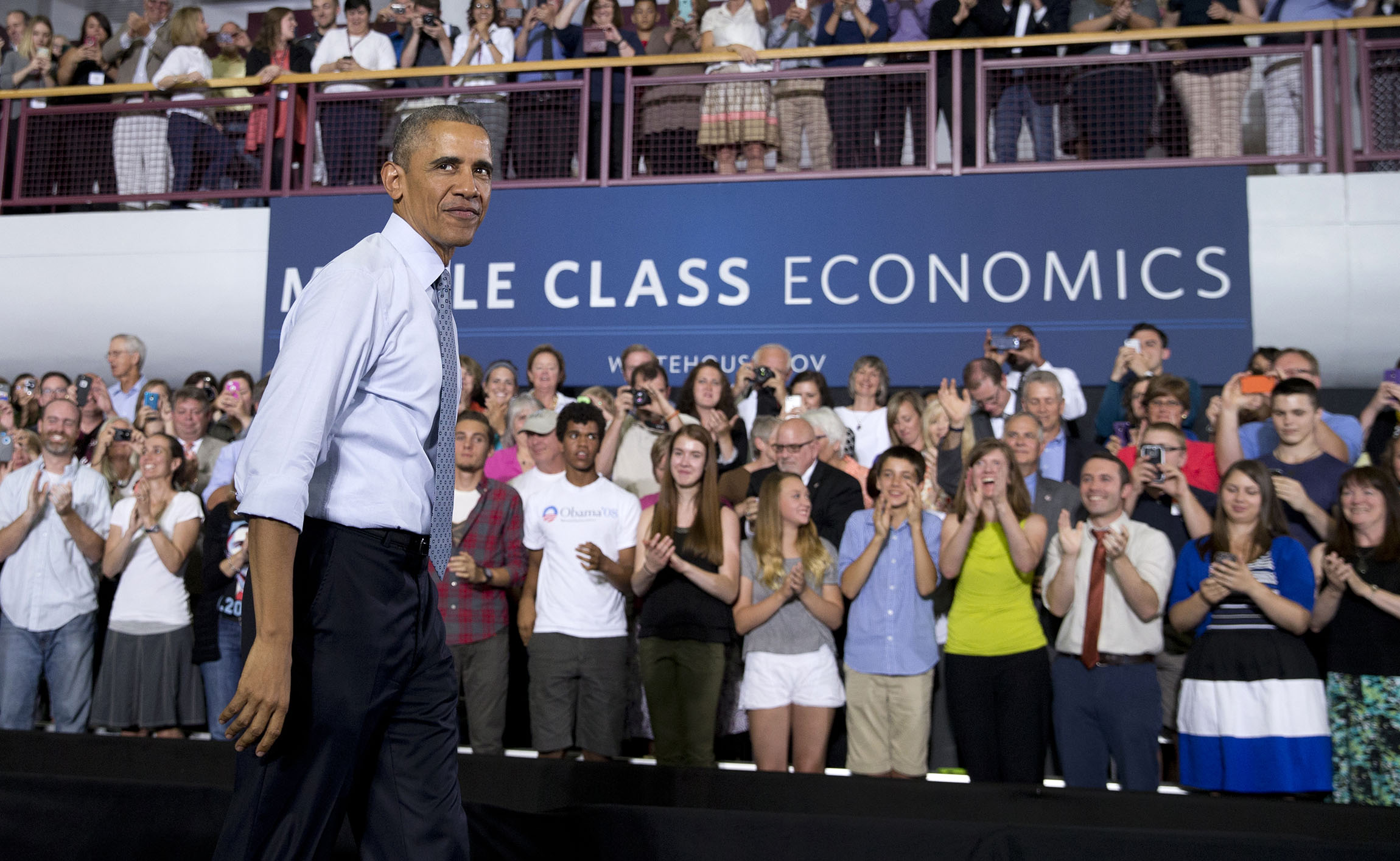 Judge blocks Obama overtime rule