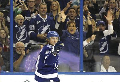 Stamkos gives Lightning a charge