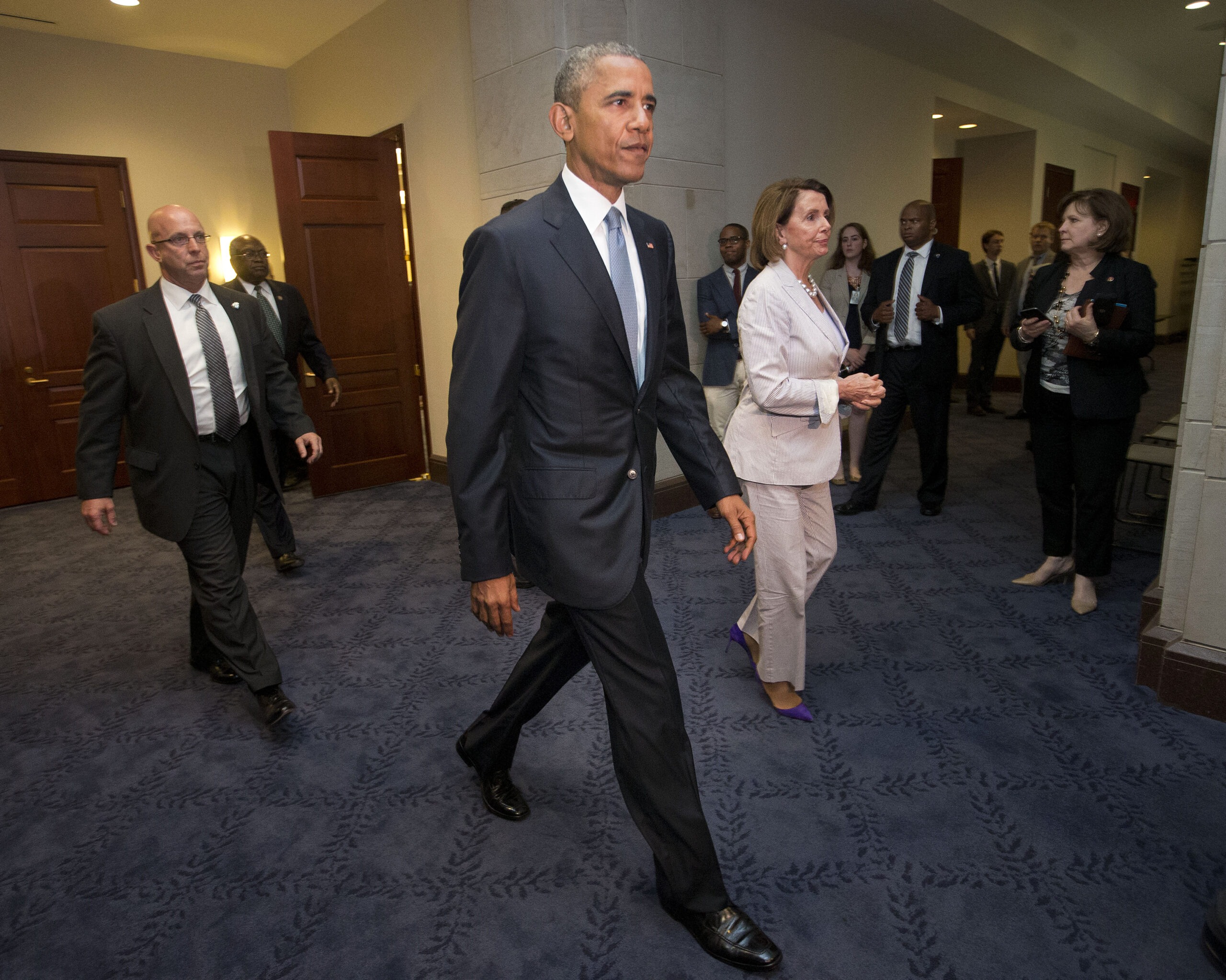Dems push Obama into official lame-duck status
