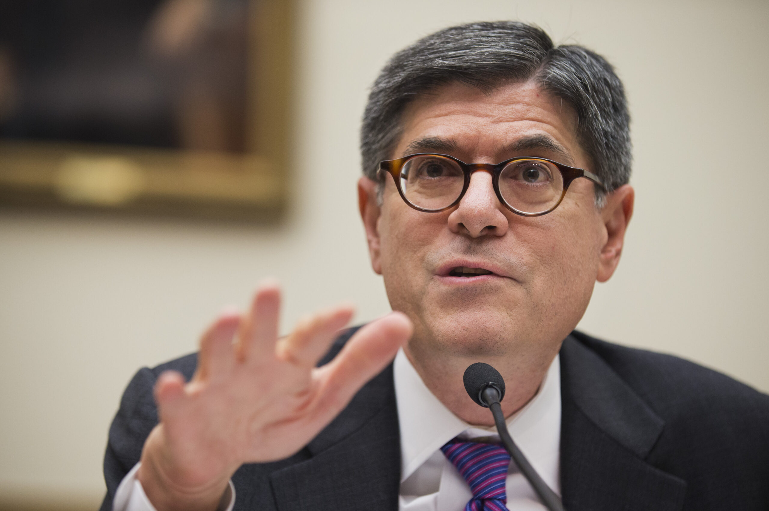 Lew says economy still facing major challenges