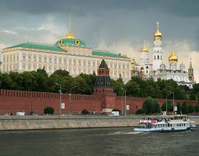 10 Arrested in U.S. for Spying for Russia