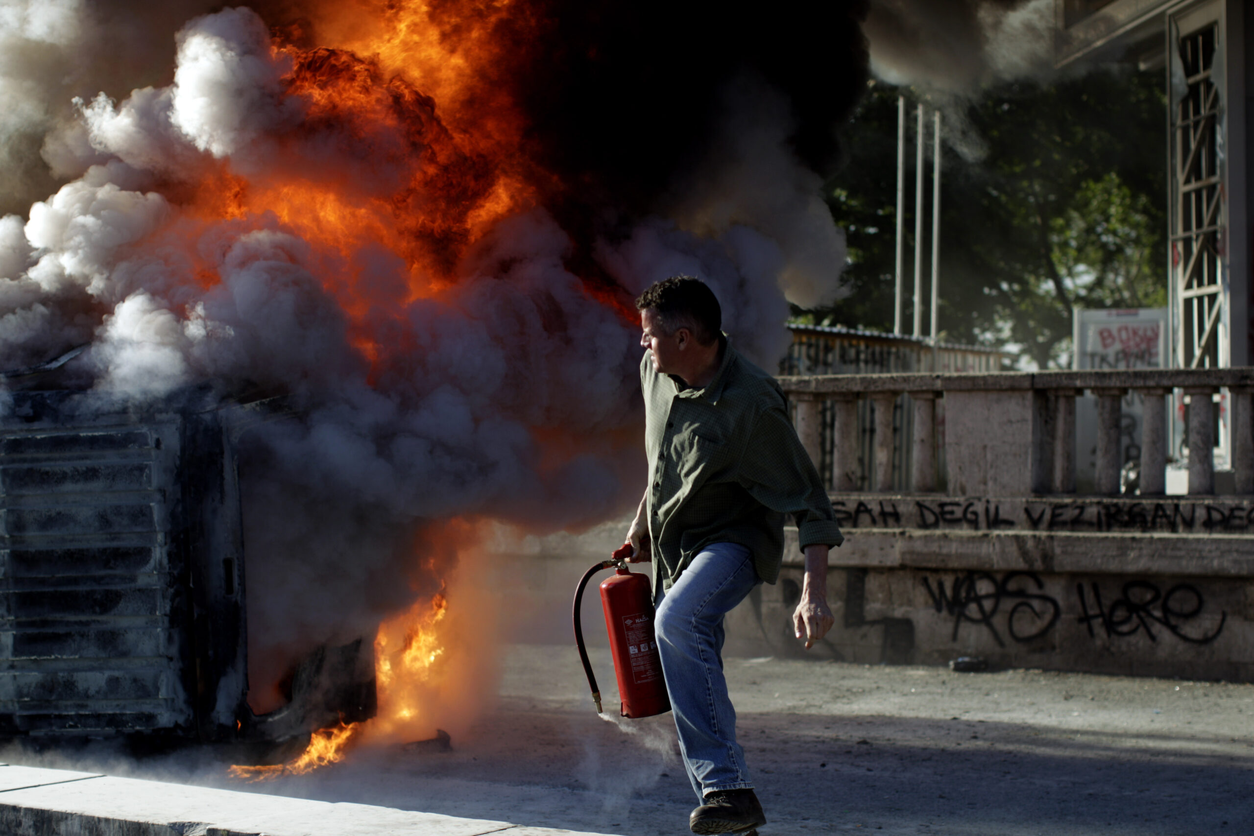 Turkish PM, president at odds over protests