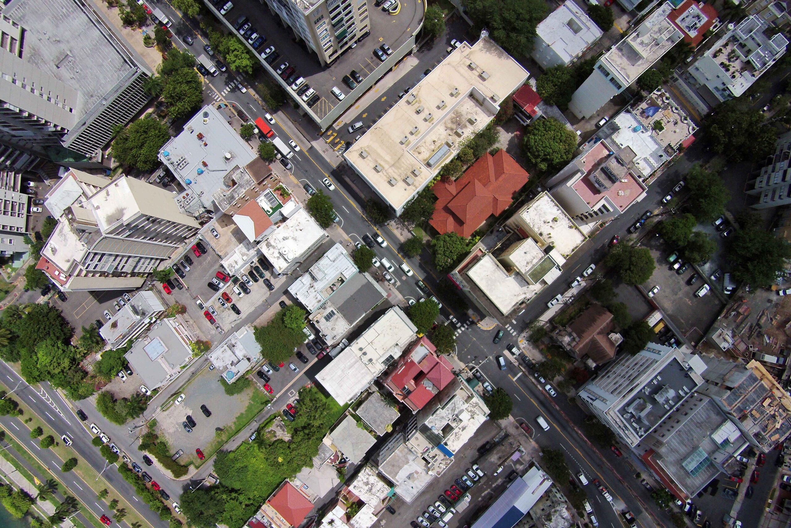 Neighborhood reborn amid Puerto Rico decline