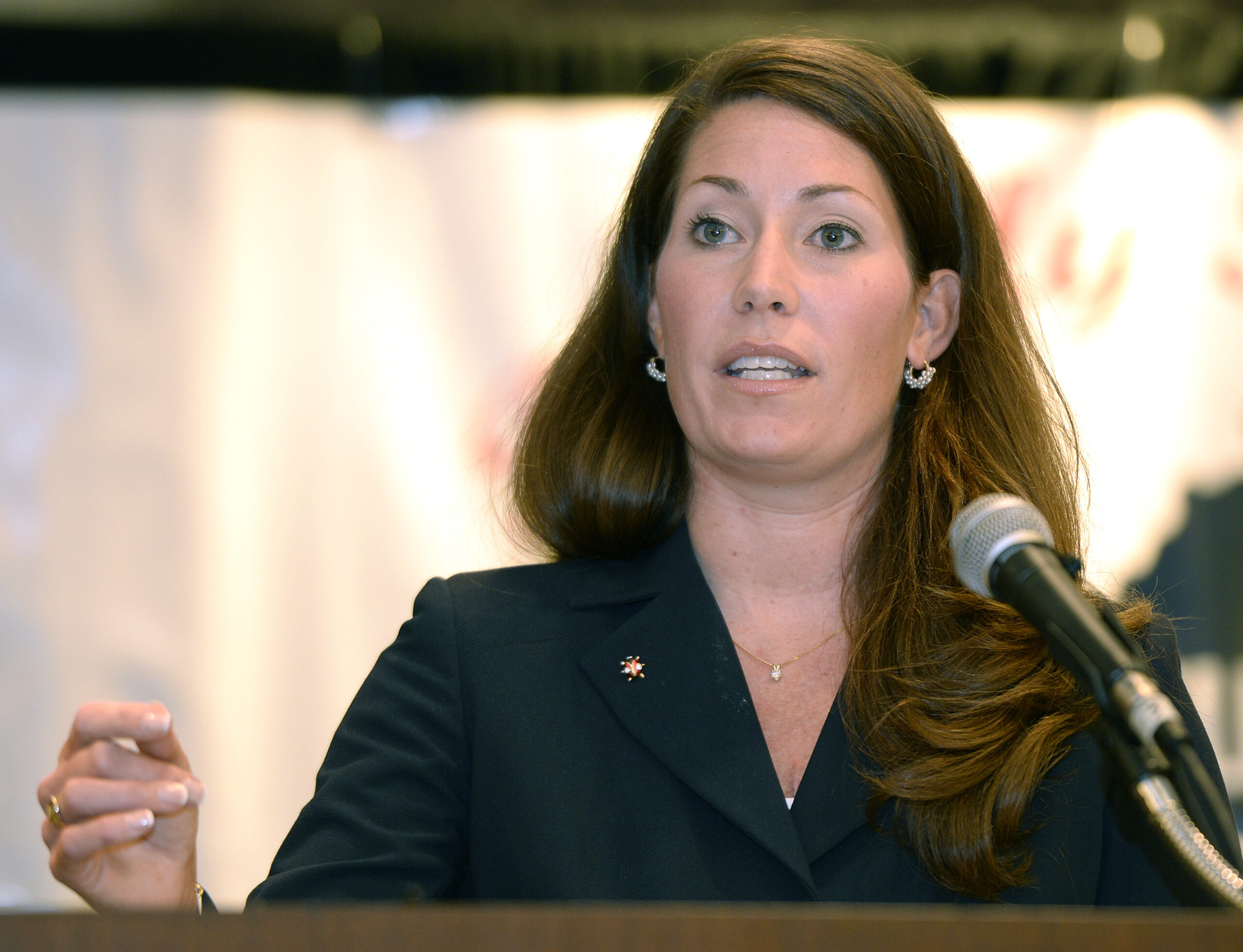 Mitch McConnell, Alison Grimes clash over right-to-work measure