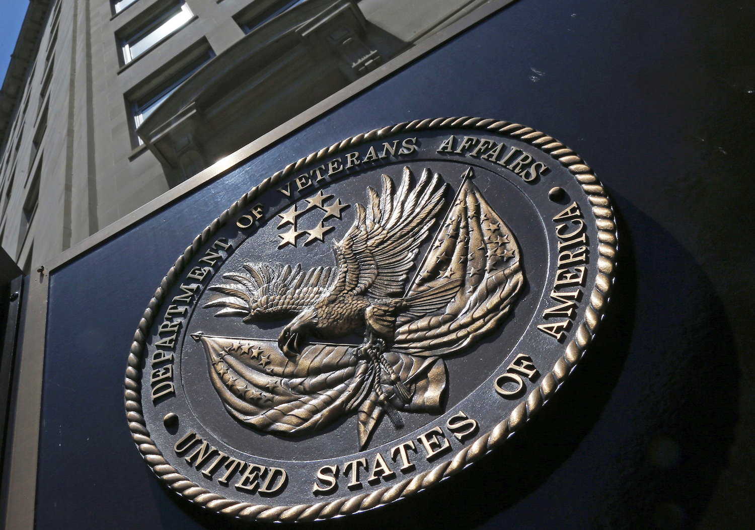 Almost half of VA’s enrollment letters to veterans never got delivered in 2016