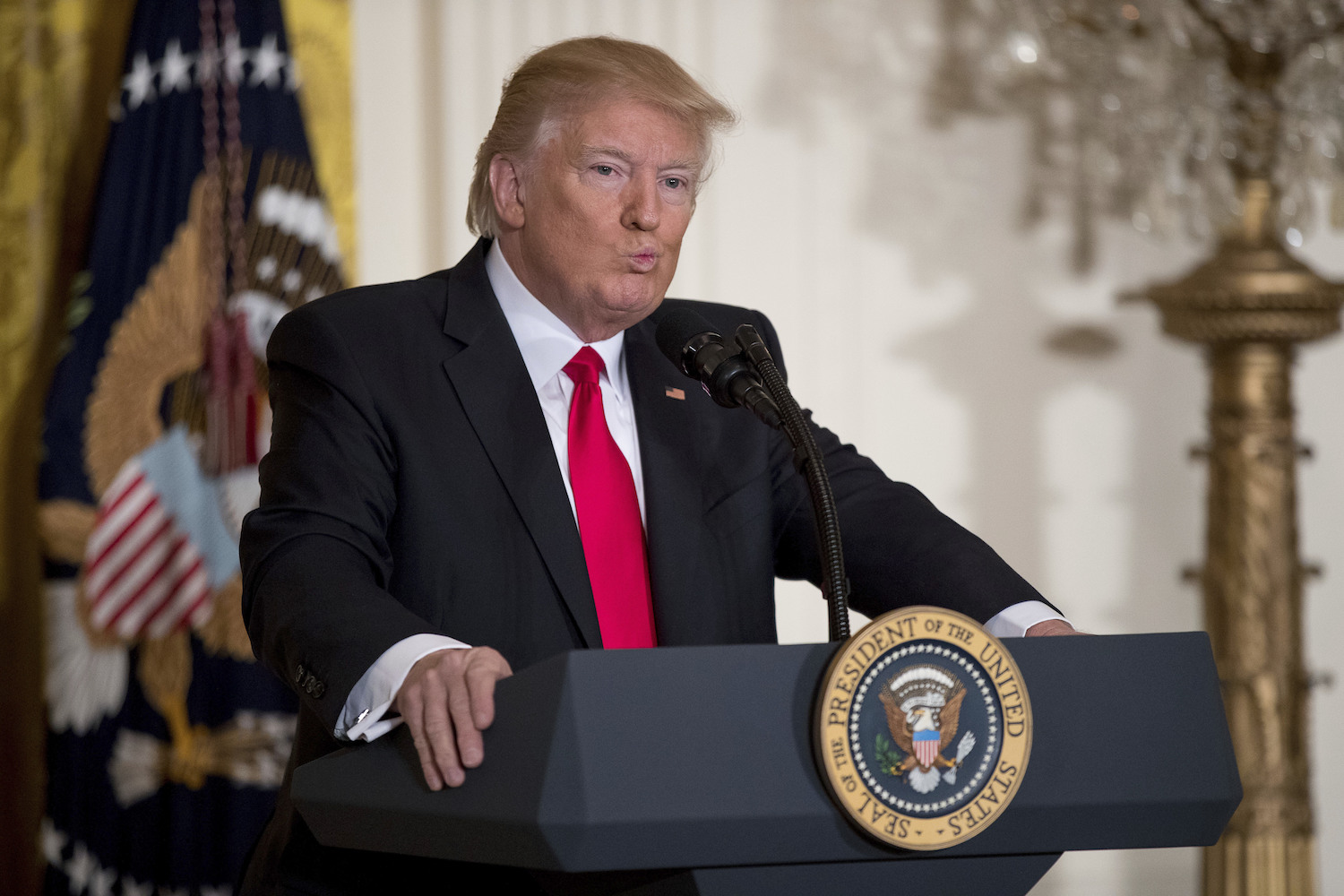 Trump: We’re not here for ‘bureaucrats, consultants or pundits’