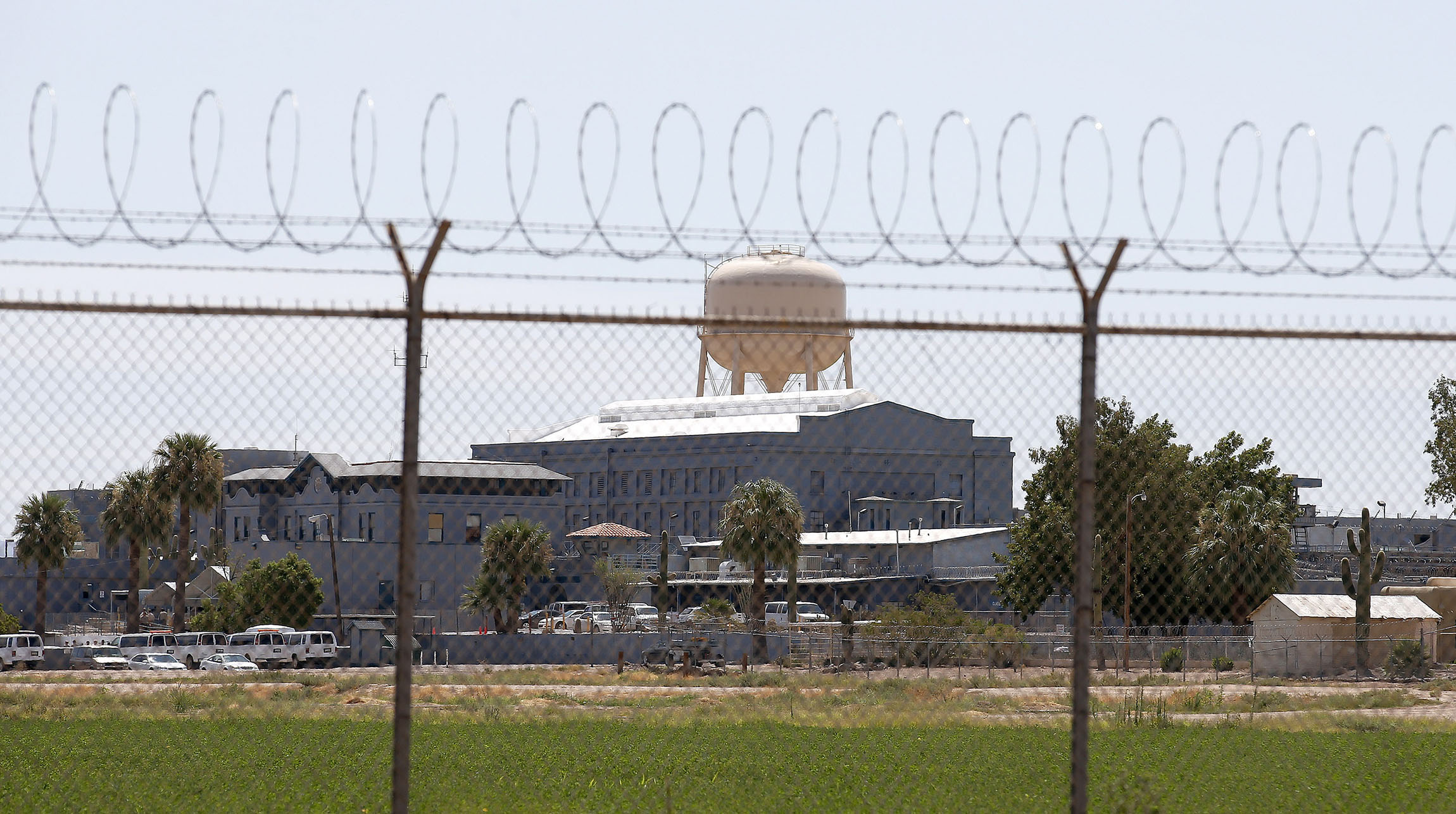 Arizona to stop using controversial drug after botched executions