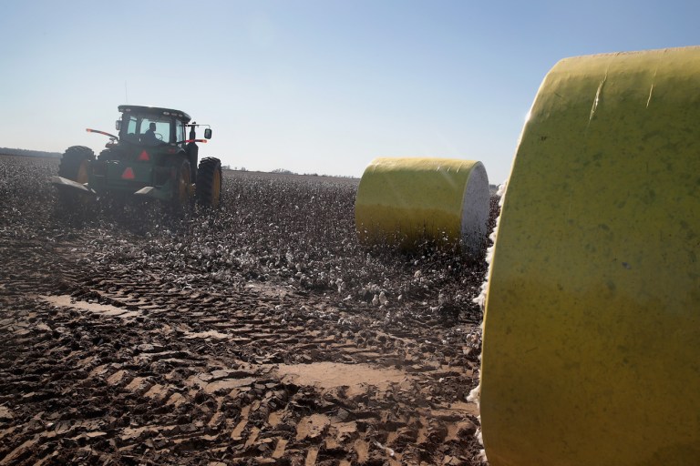 Are Lawmakers and Lobbyists Persuading Trump to Keep the U.S. in NAFTA?