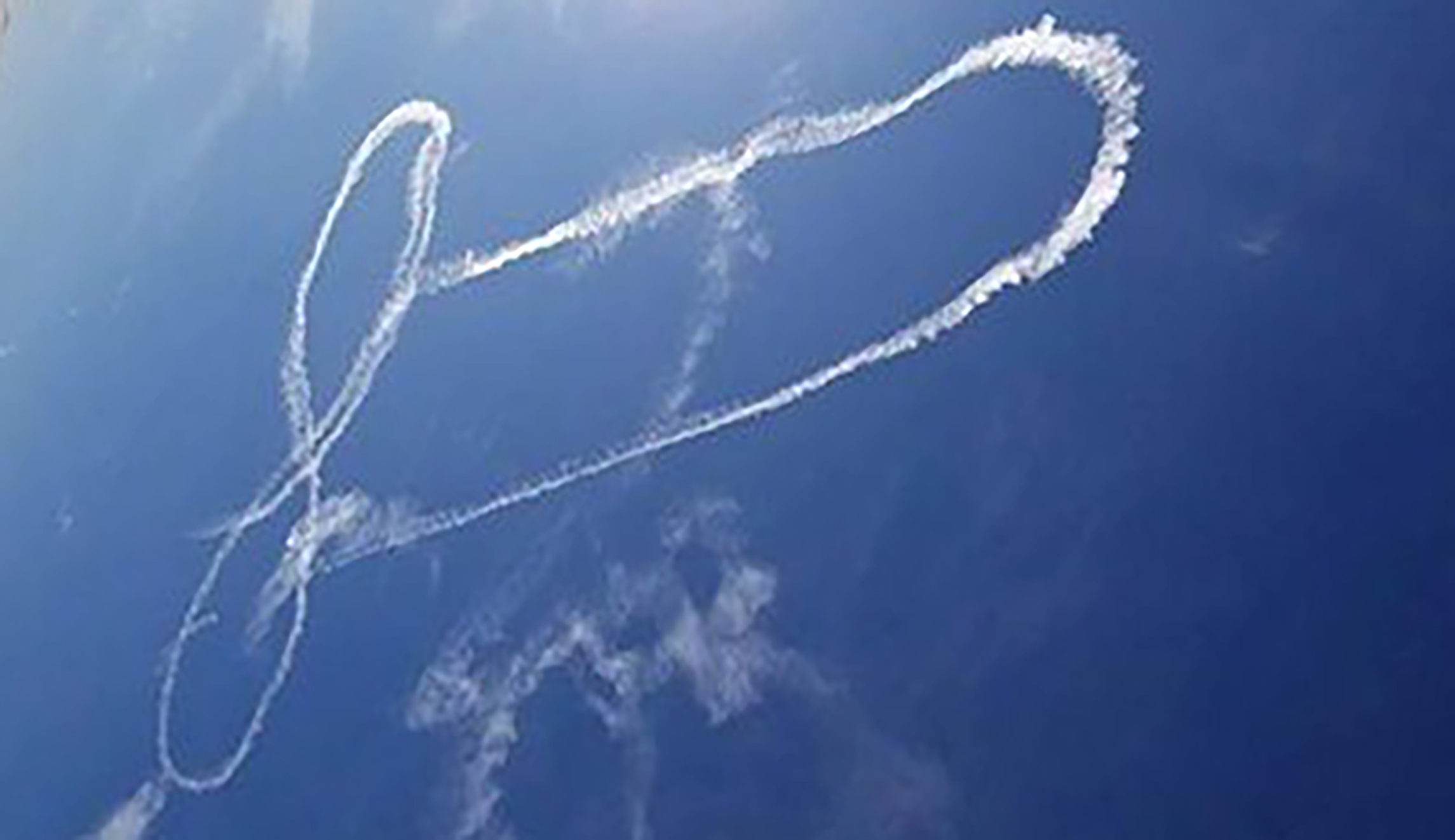 Navy disciplines aviators who drew a penis in the sky