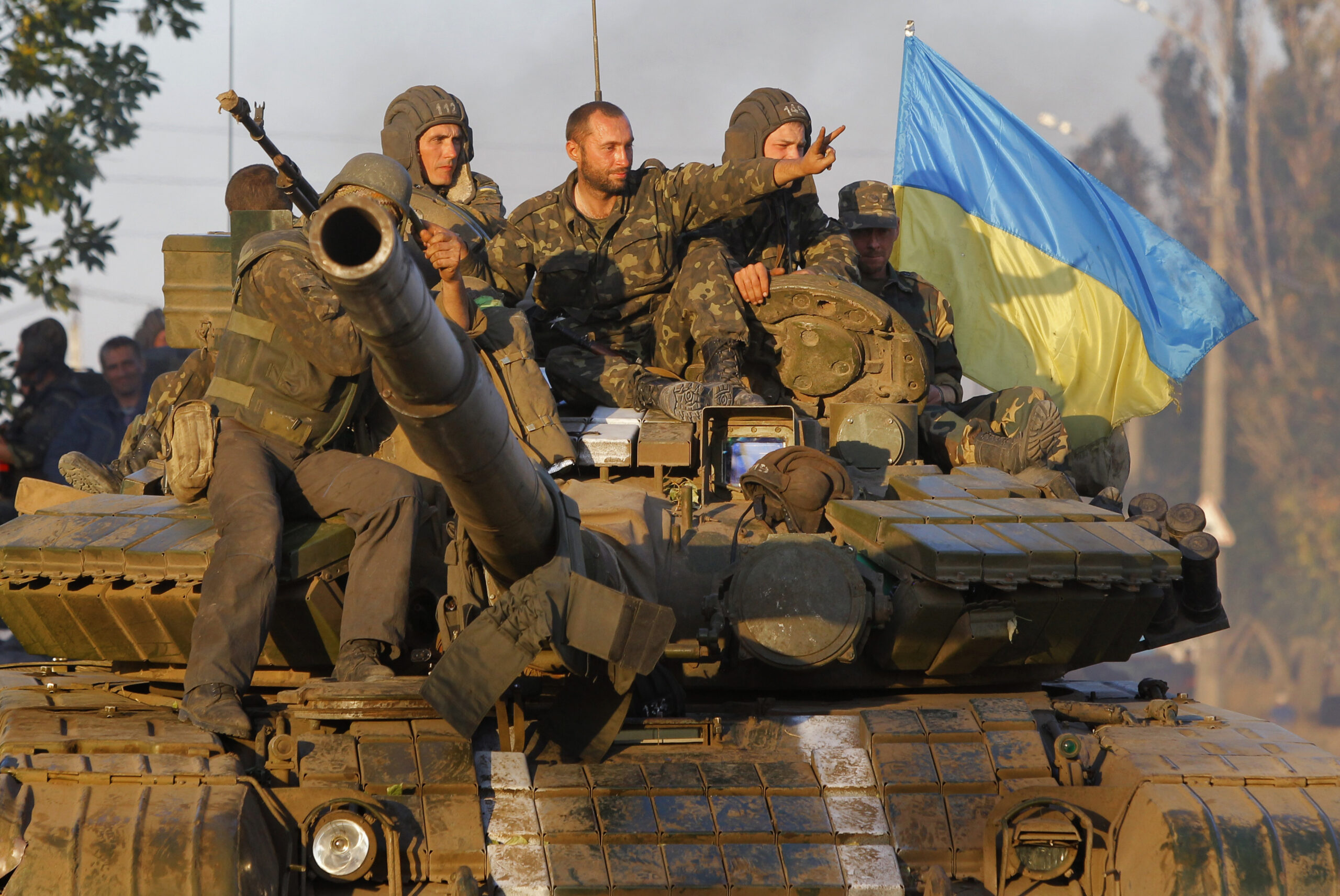 Ukraine cease-fire begins, but US still skeptical