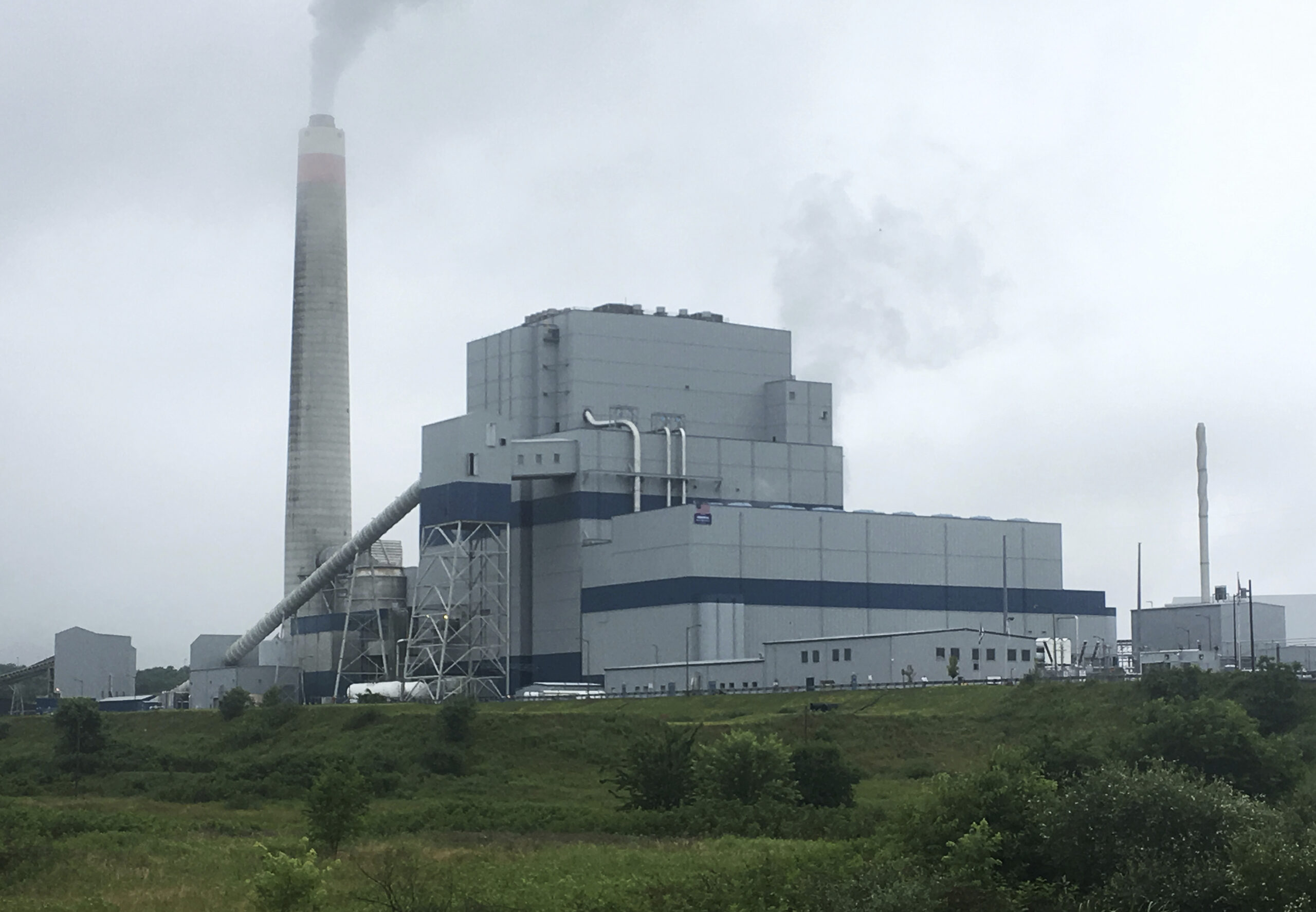 Trump wants climate deal’s green fund to build coal plants