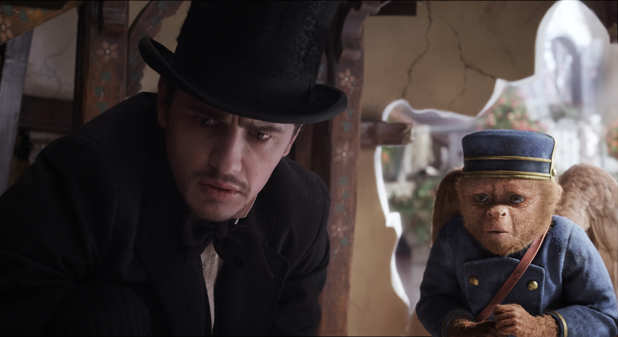 ‘Oz’ again tops box office with $42.2 million