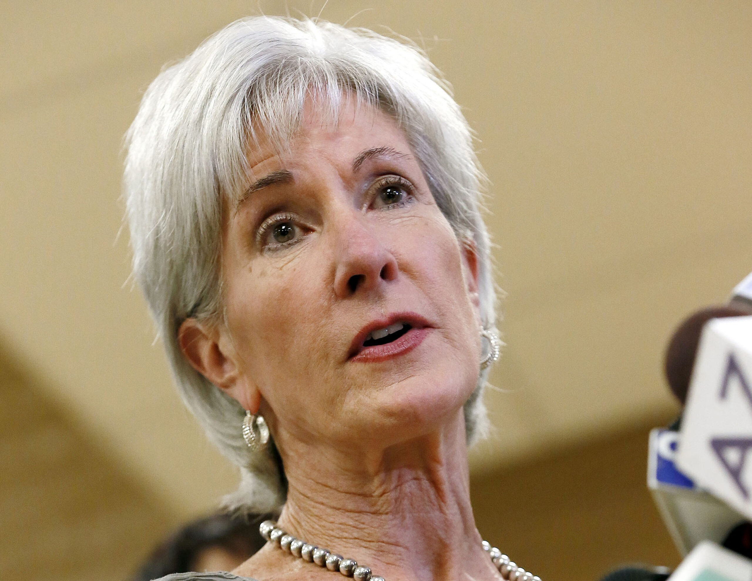 HHS head to testify on troubled website rollout