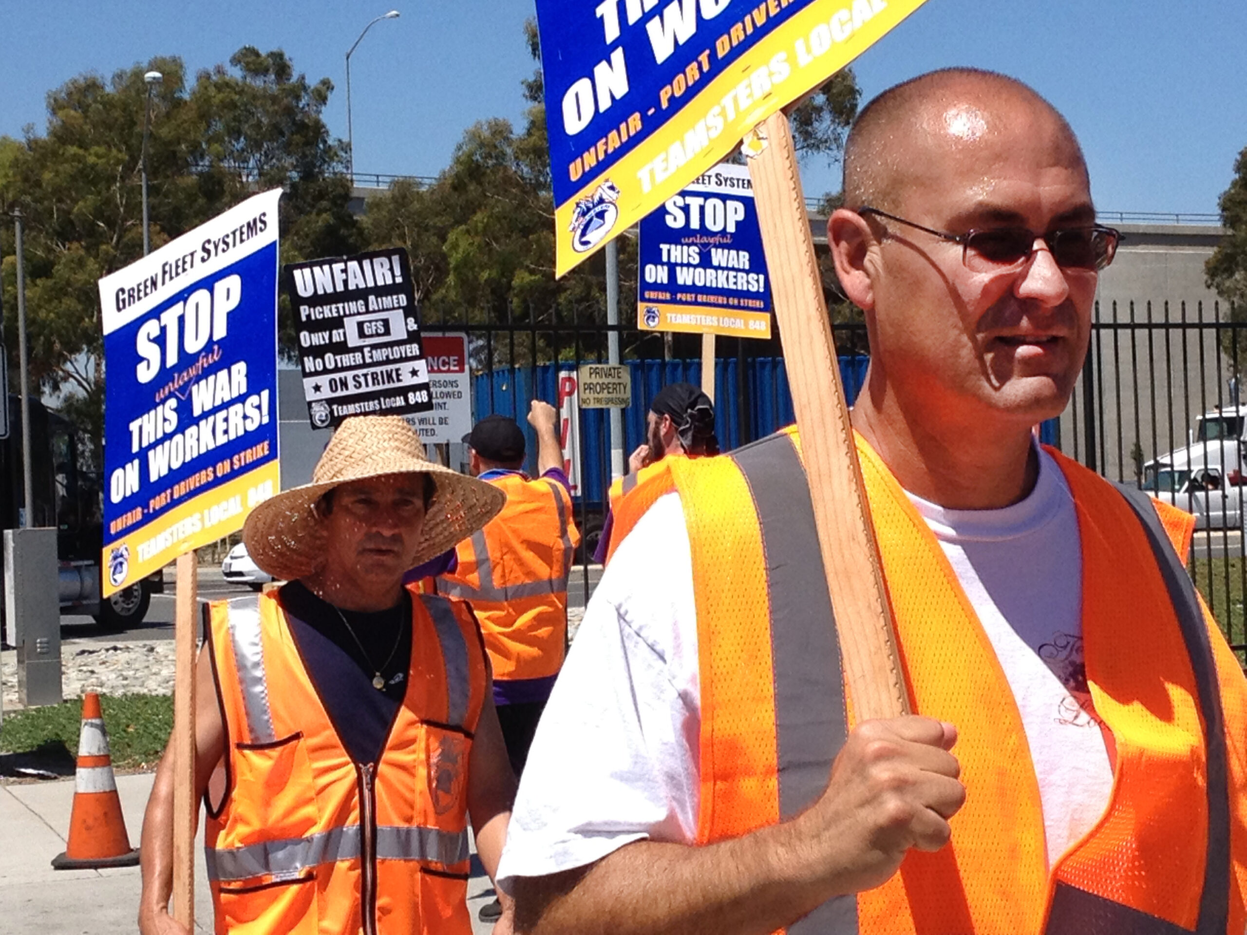 Truckers strike at Los Angeles, Long Beach ports