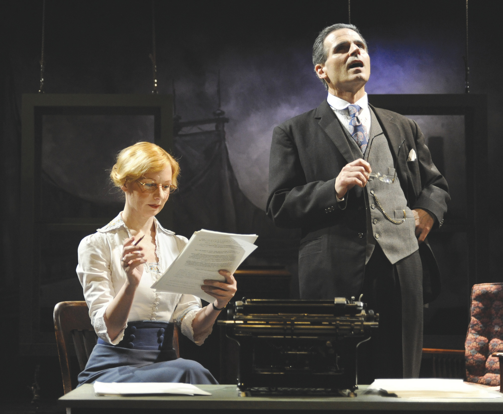‘Ghost-Writer’ at Metro Stage