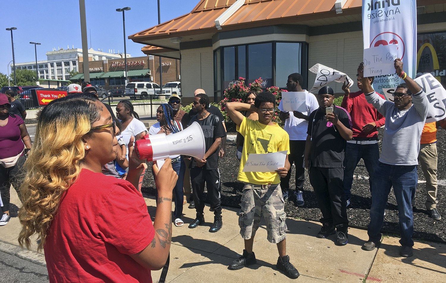 Missouri rolls back minimum wage in St. Louis