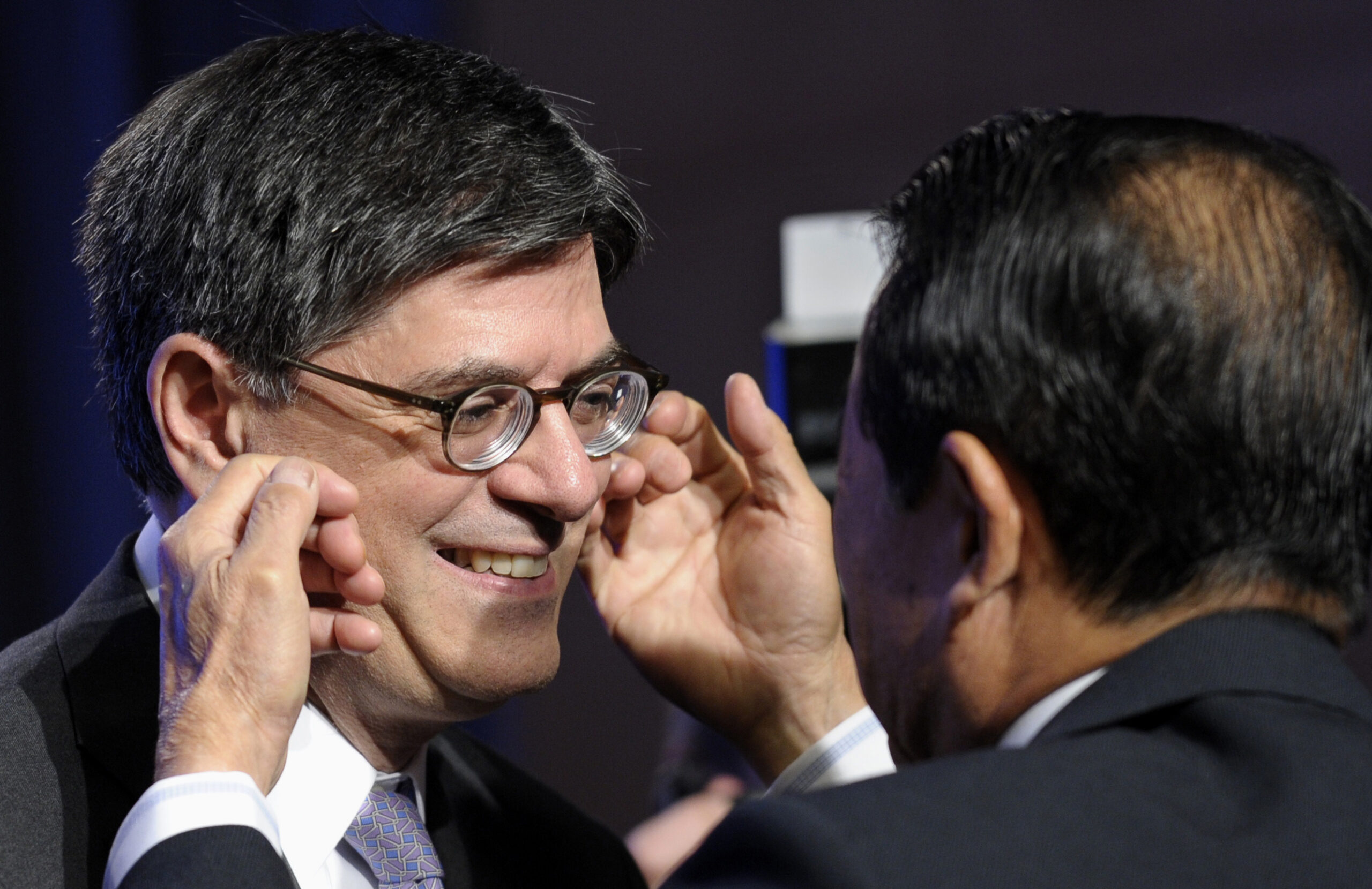 G-20 finance officials focus on US budget talks