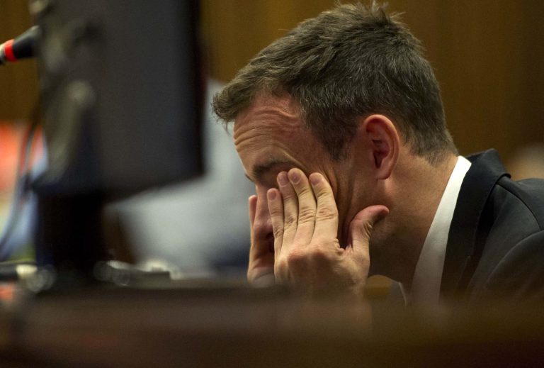 Oscar Pistorius takes witness stand for first time