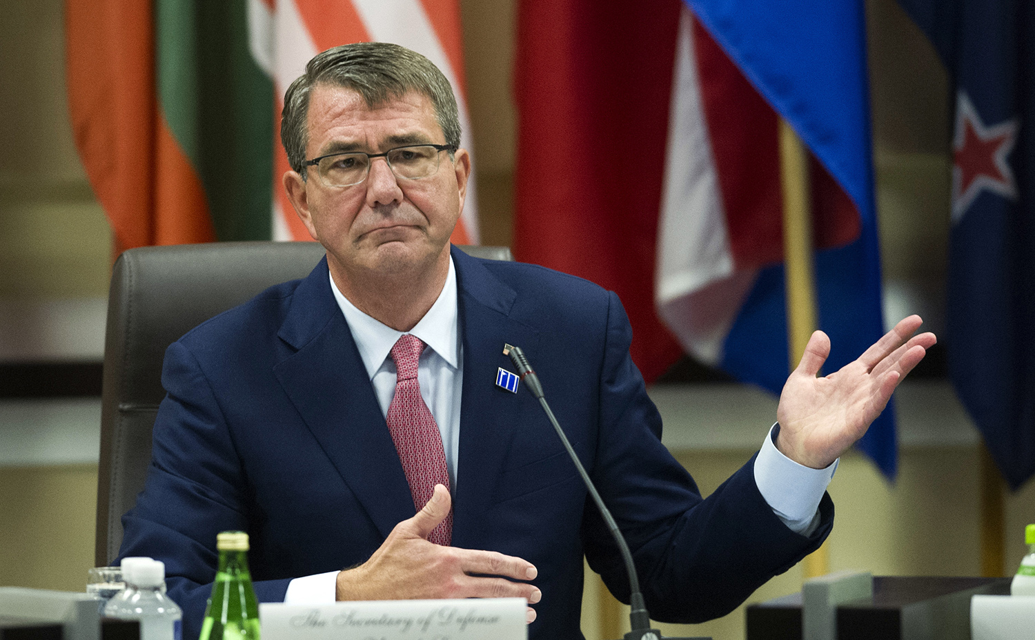 Anti-ISIS playbook working, Carter tells defense ministers