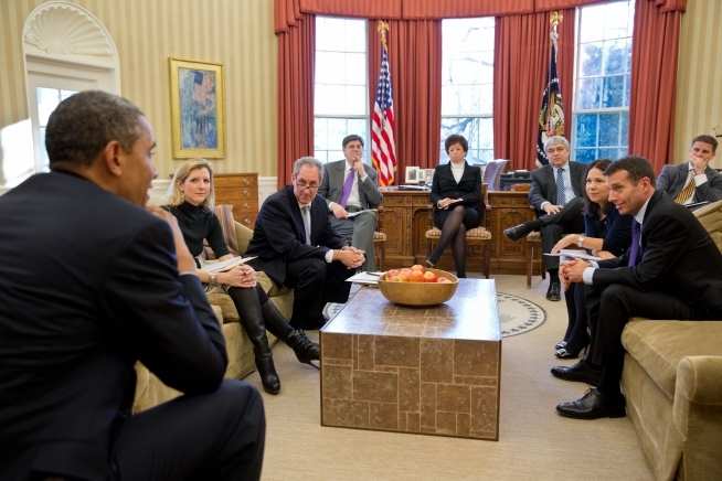 After critical New York Times article, White House releases gender-inclusive staff photo