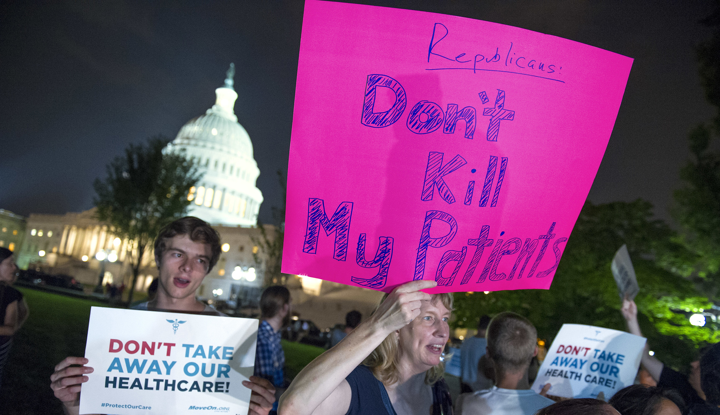 Conservative groups call on Congress to suspend Obamacare taxes