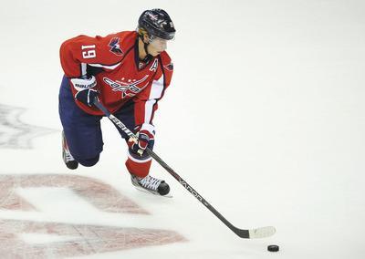 Caps’ Backstrom still passing up shots?