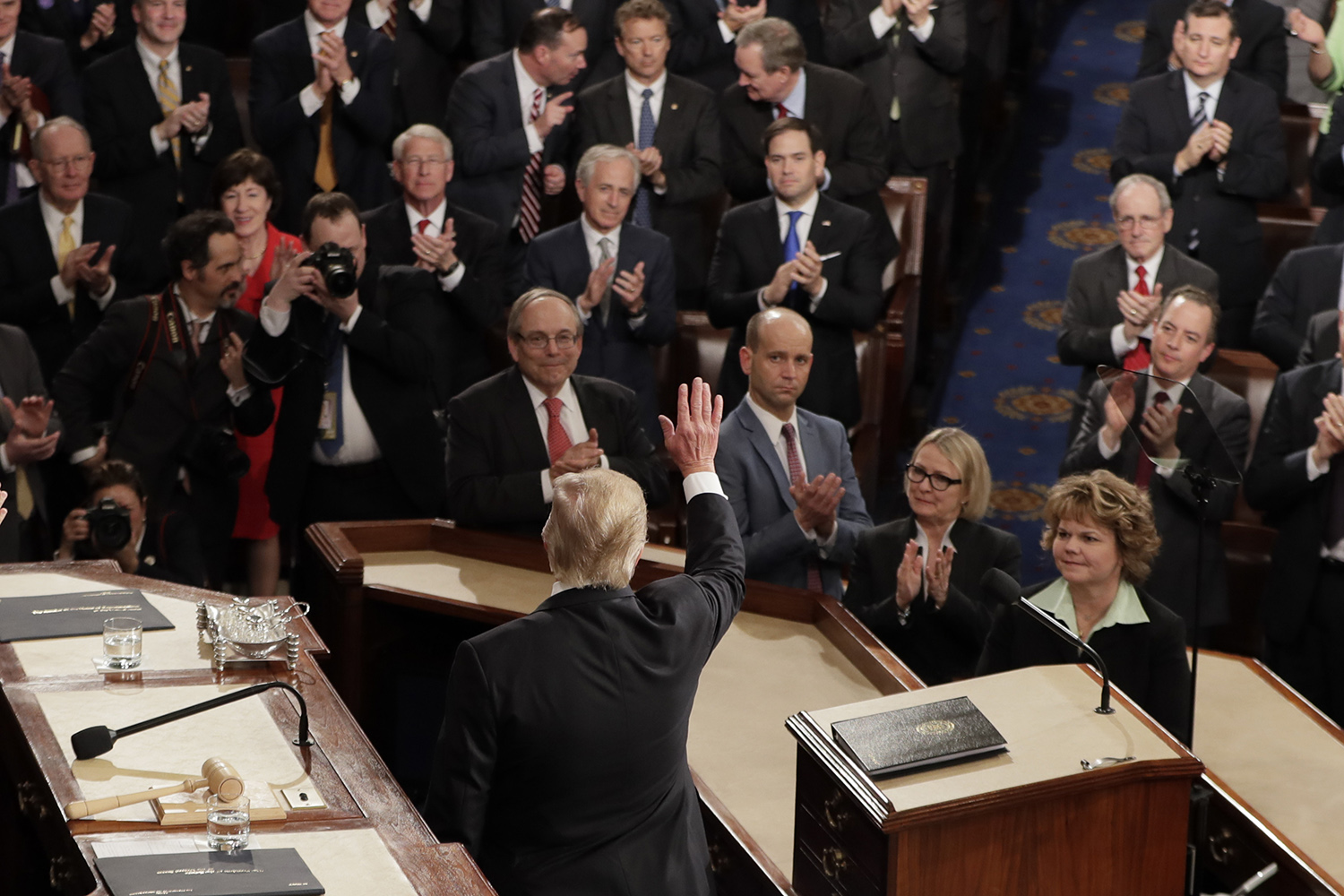 Trump looks and sounds like a president, to his political benefit