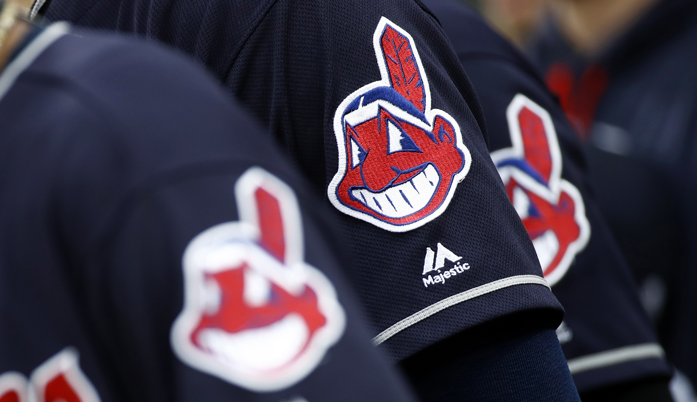 Indians removing Chief Wahoo logo from game uniforms in 2019
