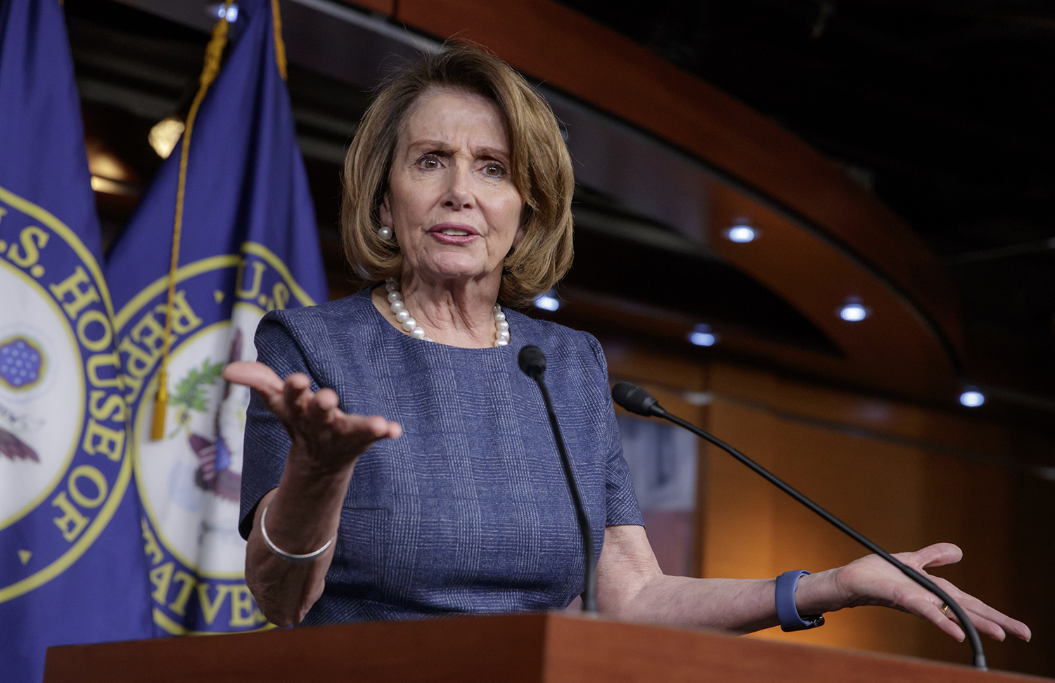 Pelosi ‘hopeful’ for immigration deal, yearns for days of George W. Bush