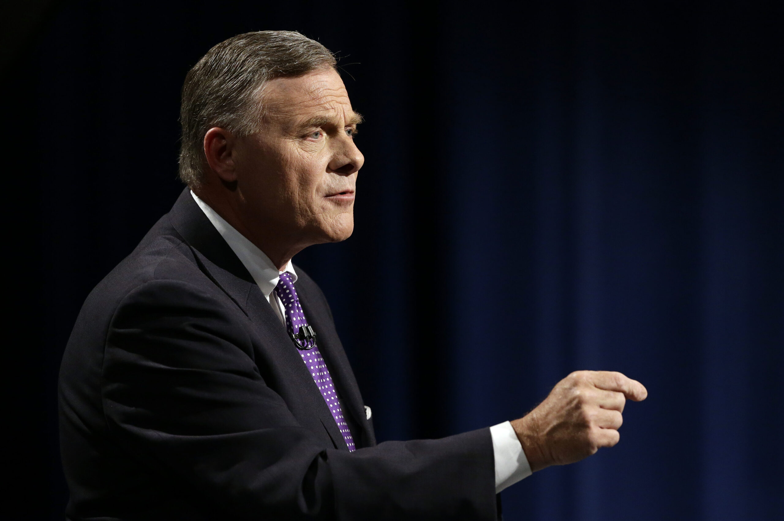 Burr wins NC Senate race, keeps it red